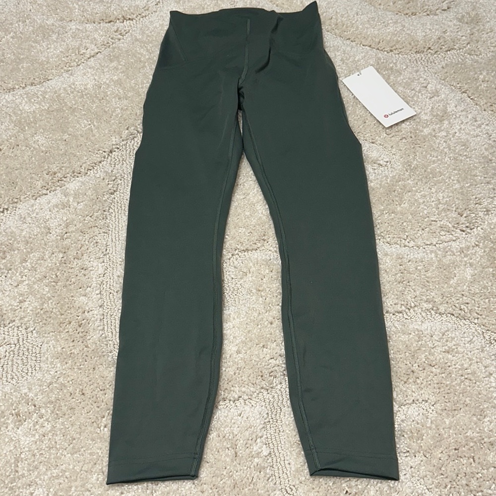 Lululemon Tight 25”